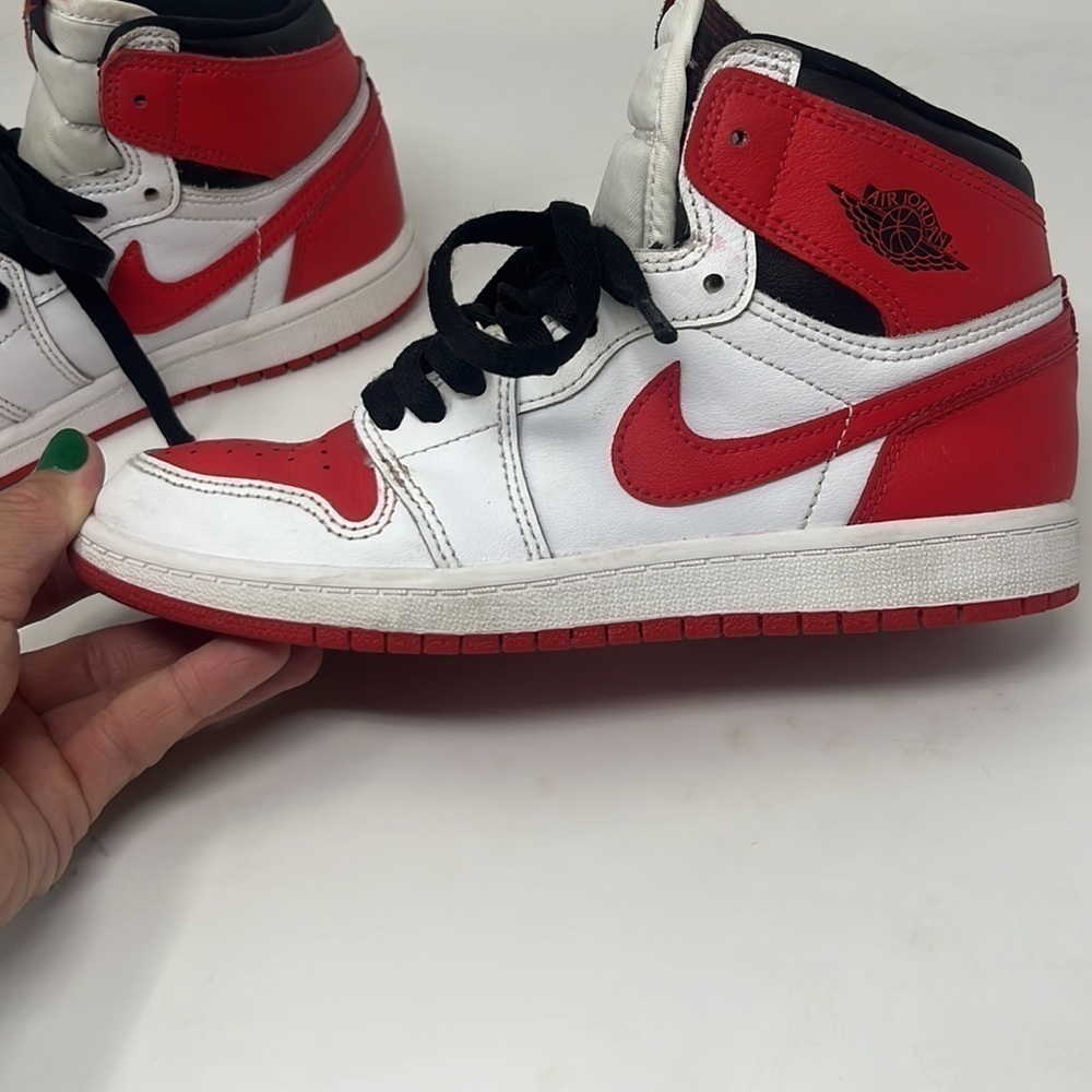 Jordan 1 Retro High OG "White/University Red/Black" 3Y - Picture 4 of 8